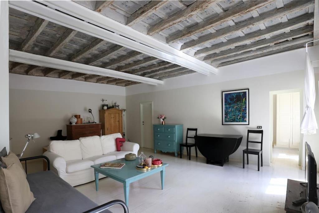 Best Authentic Apartment Monti 5 Mins From Colosseum Eksteriør billede